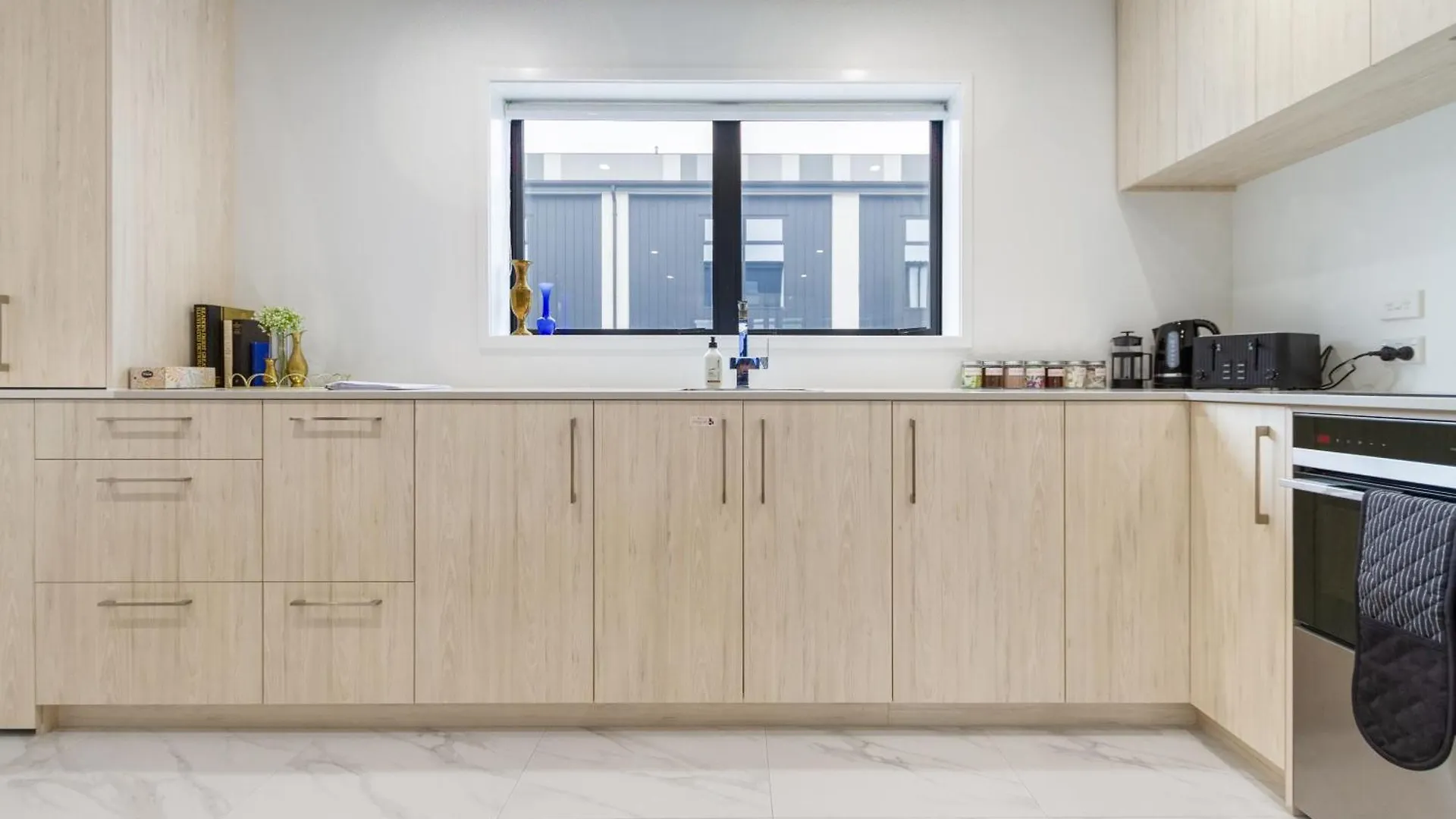 Appartement Greek Island Inspired 2 Bed Room 1 Bath Townhouse Christchurch